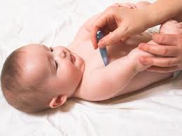 temperatura de los bebes en la axila